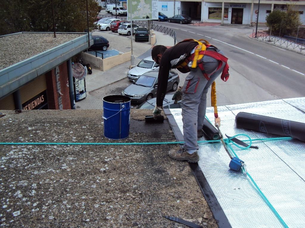 Entorno Obras y Servicios, S.L. edificaciones 13