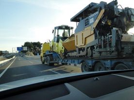 Entorno Obras y Servicios, S.L. maquinaria e instalaciones 1