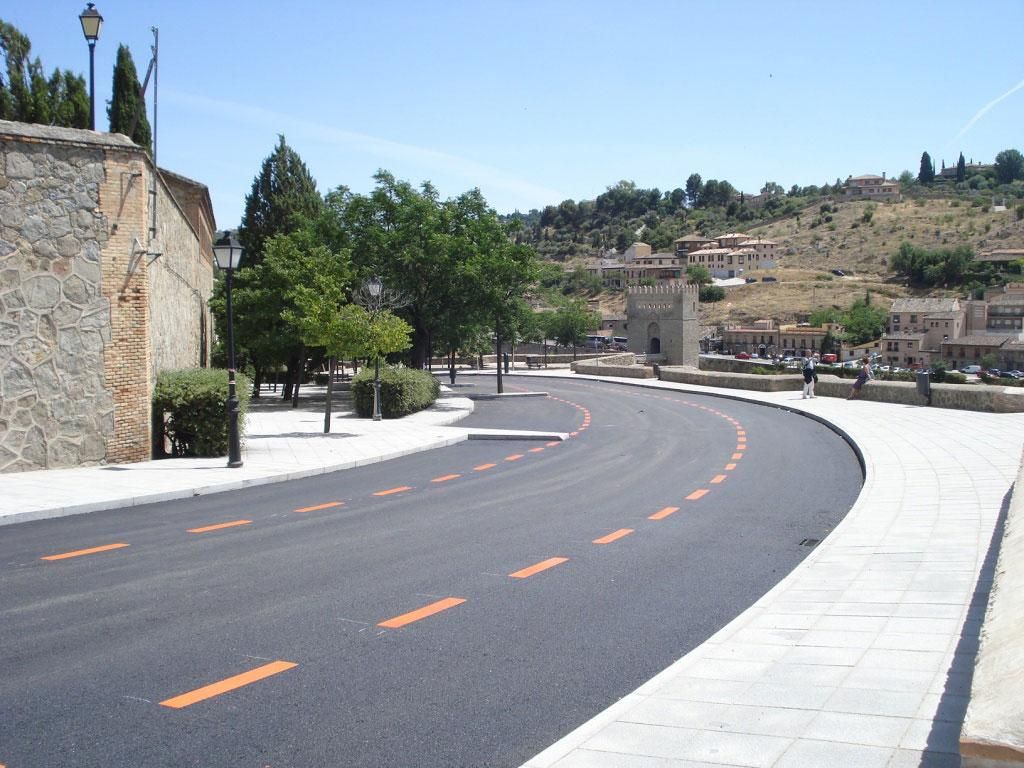 Entorno Obras y Servicios, S.L. Urbanizaciones 1