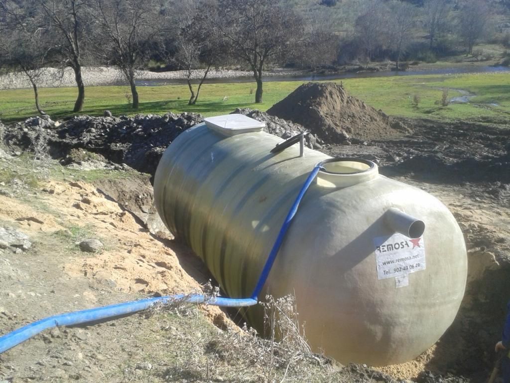Entorno Obras y Servicios, S.L. Obras hidráulicas 14