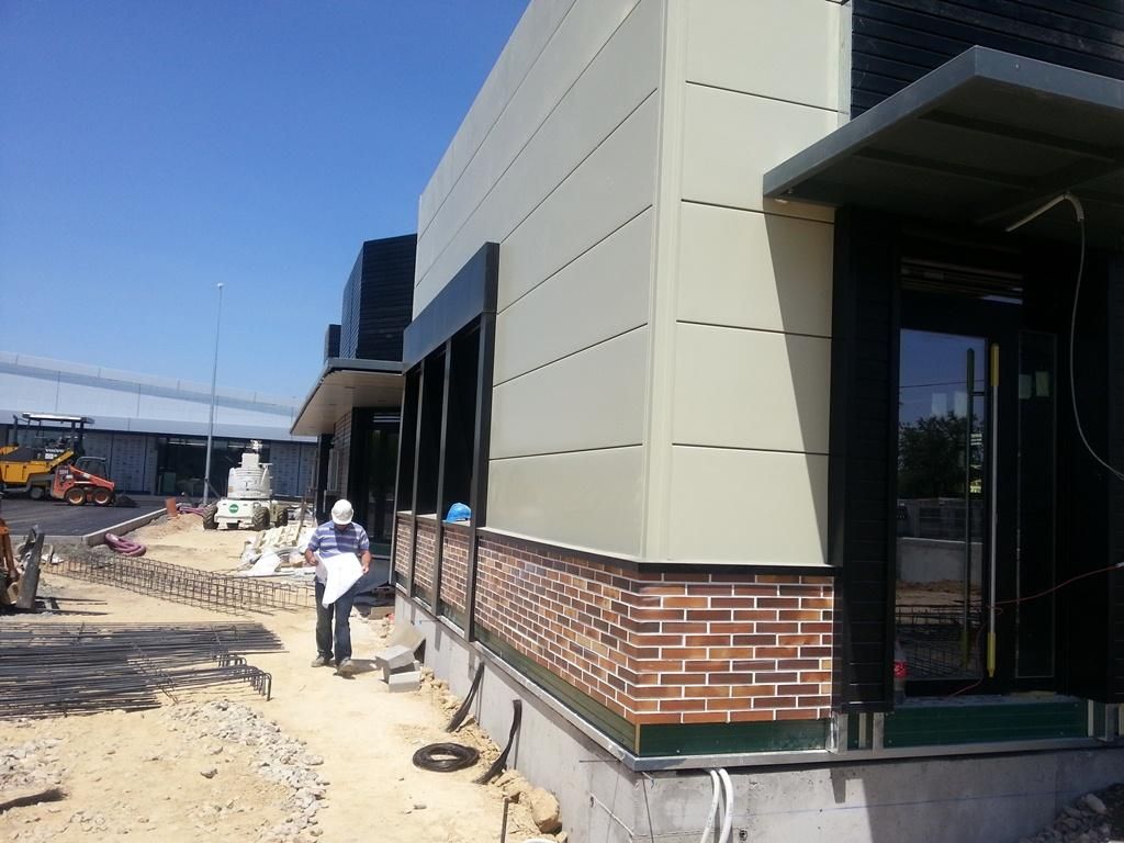 Entorno Obras y Servicios, S.L. edificaciones 1
