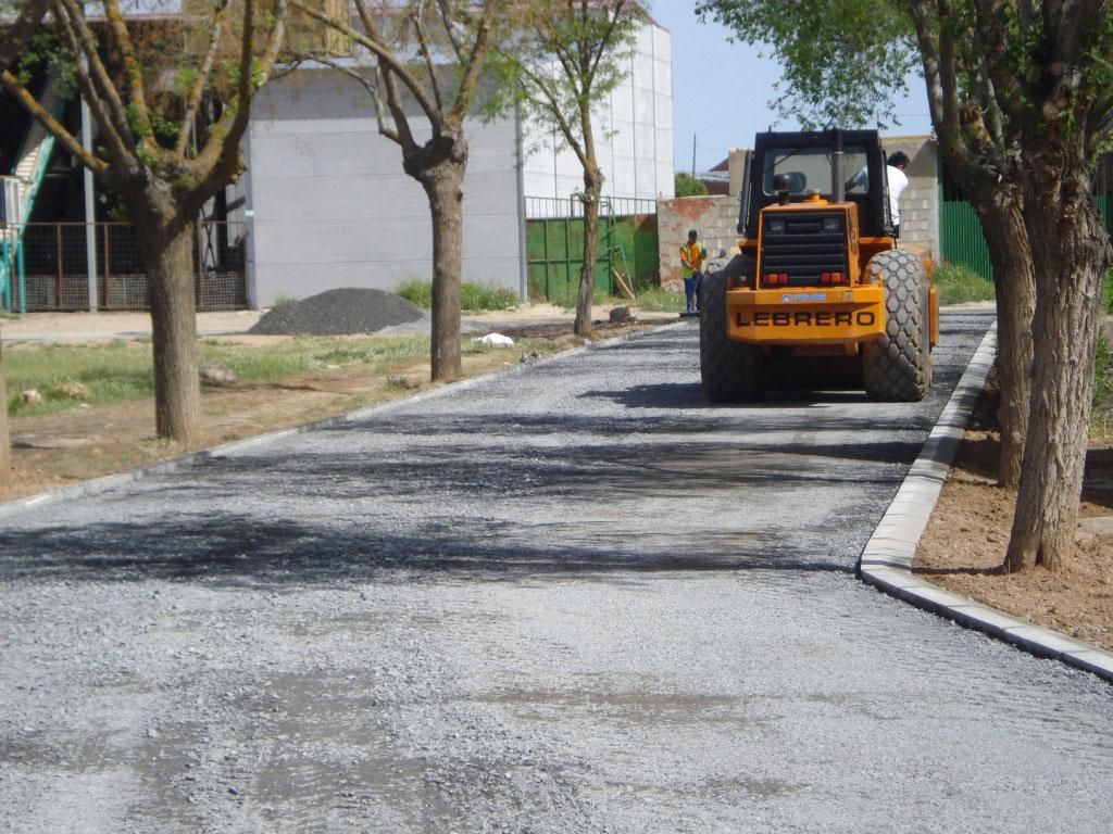 Entorno Obras y Servicios, S.L. Urbanizaciones 15