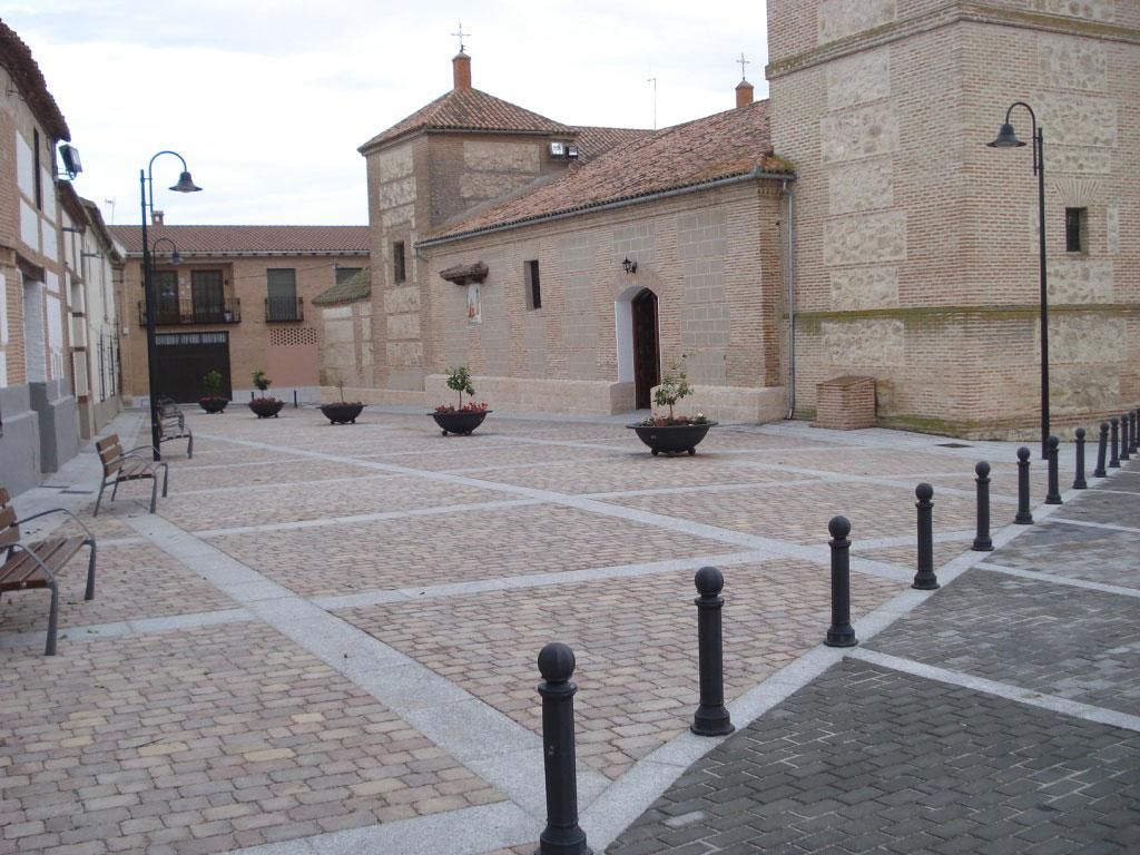 Entorno Obras y Servicios, S.L. Urbanizaciones 3