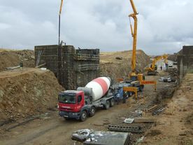 Entorno Obras y Servicios, S.L. carreteras 16