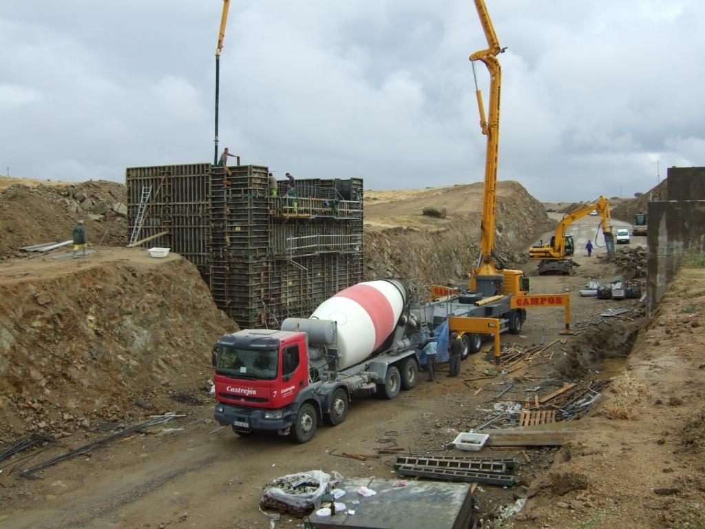 Entorno Obras y Servicios, S.L. carreteras 16