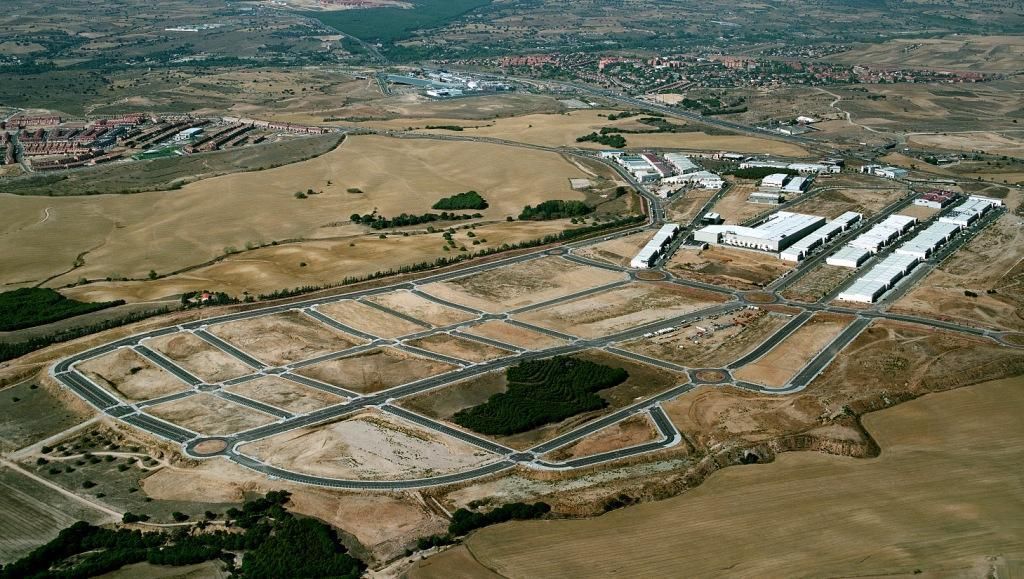 Entorno Obras y Servicios, S.L. Urbanizaciones 5
